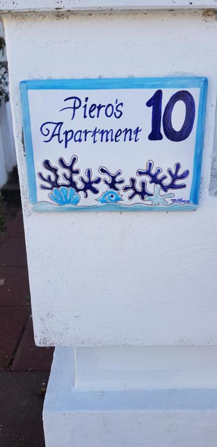Piero'S Apartment 卡拉赛达 外观 照片